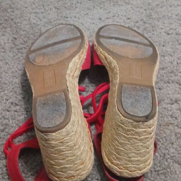 Lauren Ralph Lauren Caralee Red canvas wedge close toe sandals Sz 10 EUC - Picture 8 of 8